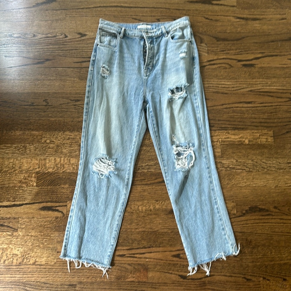 PacSun ripped mom jeans size 30